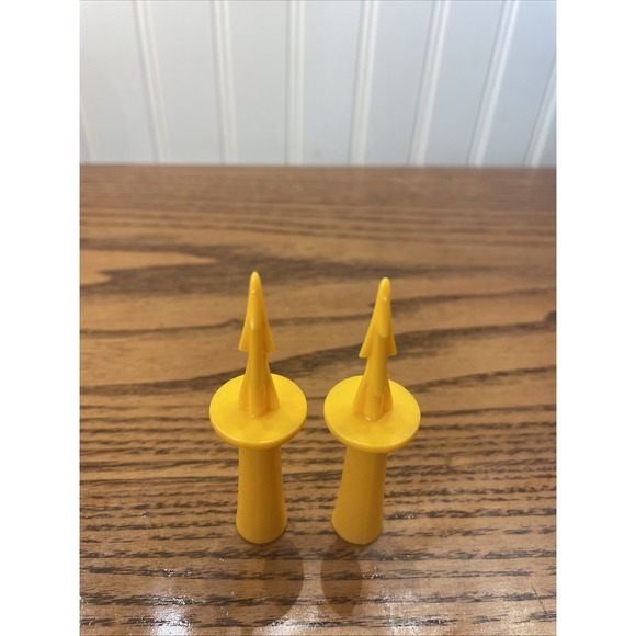 Tupperware Corn on the Cob Holders Rare Hard to Find Set of 8 - Picture 3 of 3